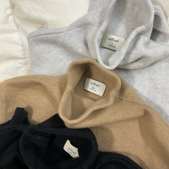 3 ARITZIA CYPRIE Sweaters - Picture 1 of 3